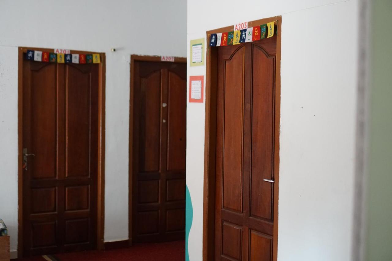 Hostelexp, Varkala - A Beach Town Hostel Buitenkant foto