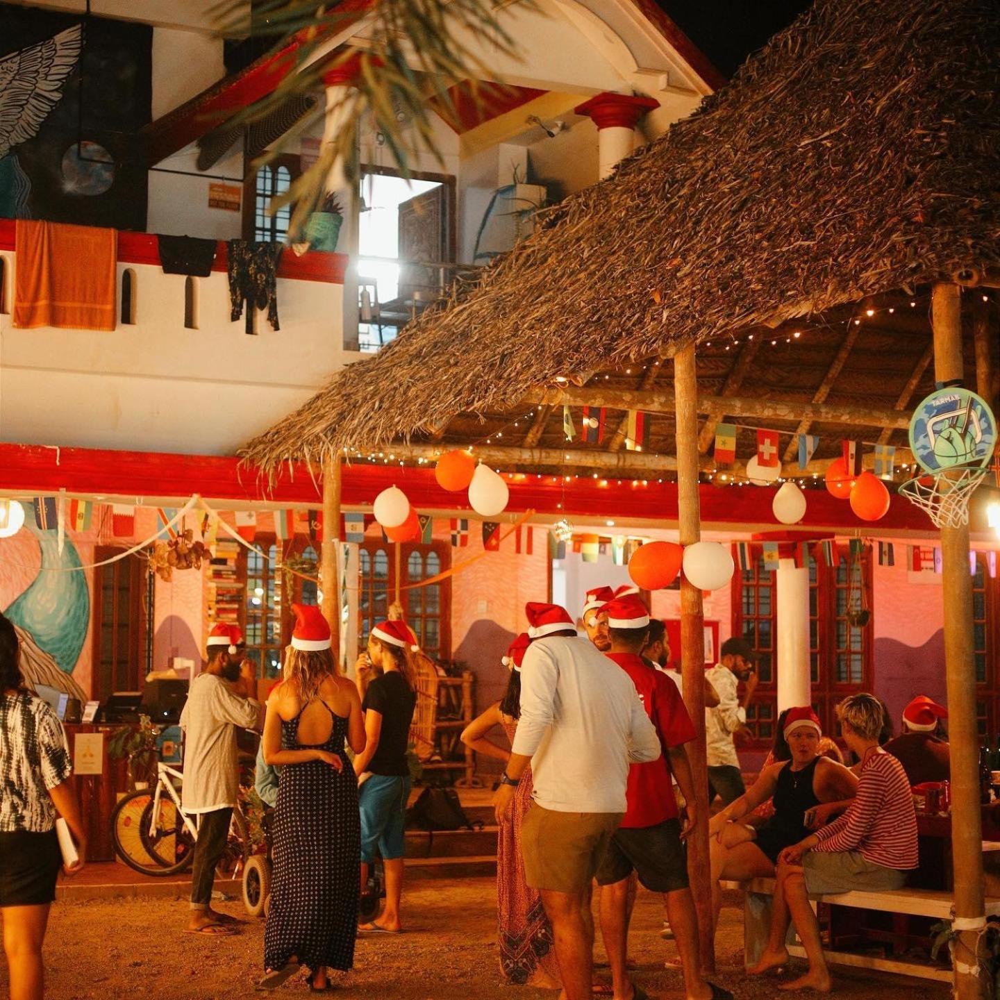 Hostelexp, Varkala - A Beach Town Hostel Buitenkant foto